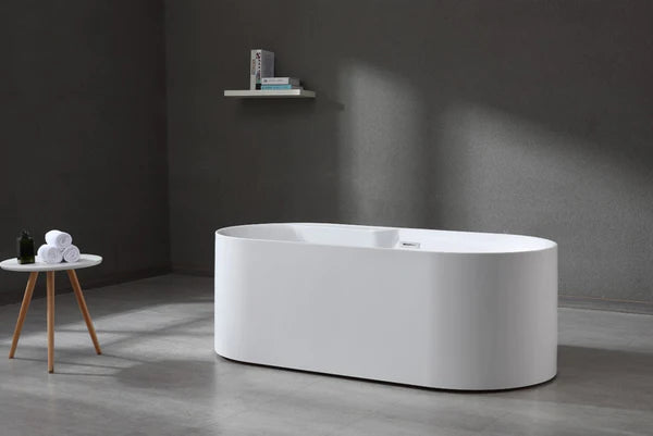 Remini 1700 x 800 Freestanding Acrylic Bath - White